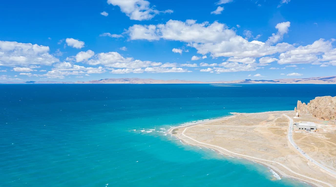 10-Day Lhasa, Everest & Namtso Lake Tour